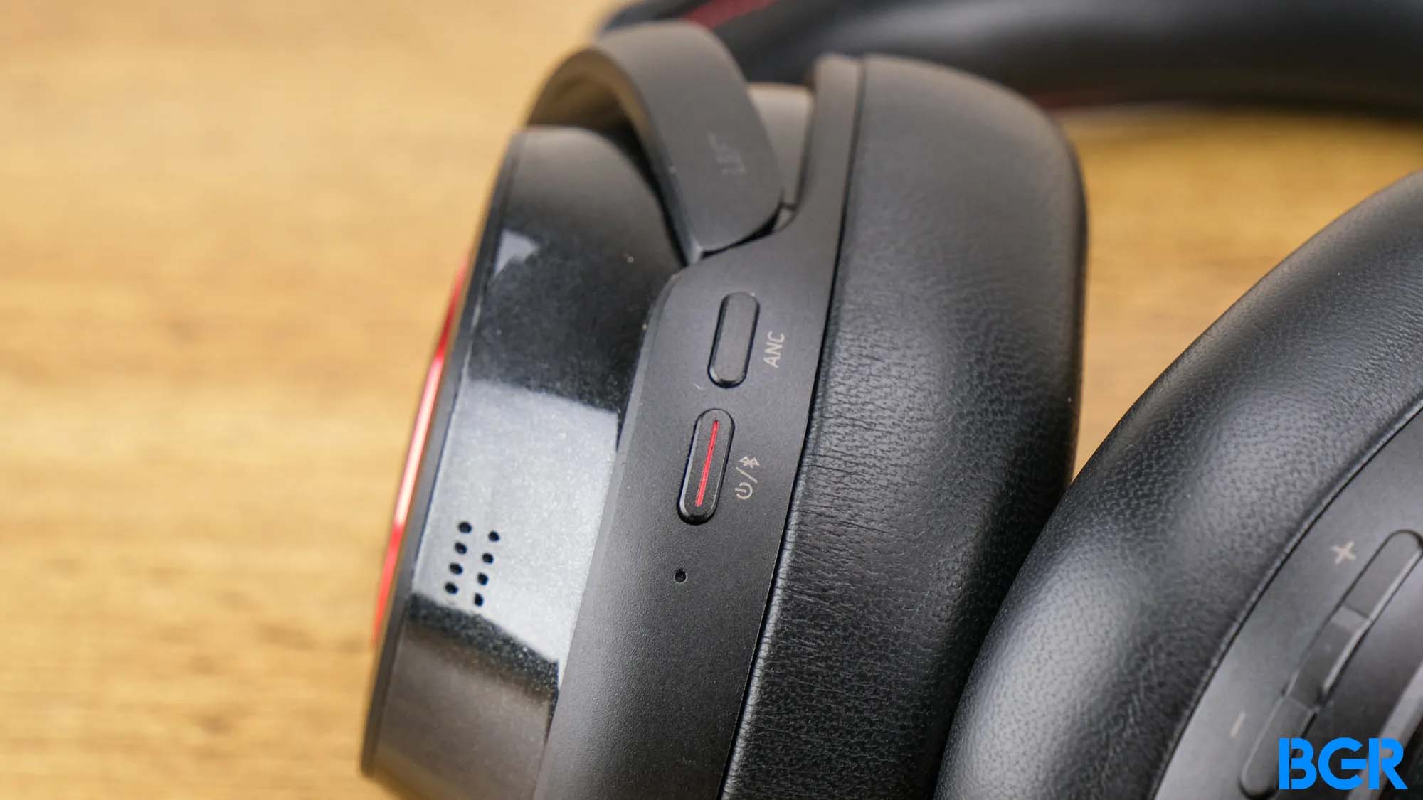 Mark Levinson No. 5909 Review: Headphones That Sound As Expensive As ...